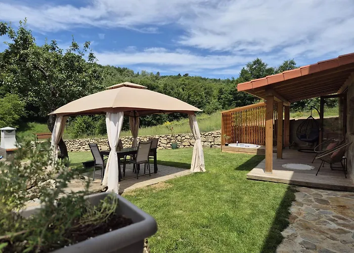 Palleira Da Aira * Entrambosrios (Ourense)